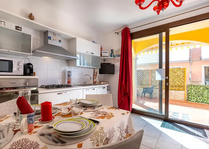 Nyaraló Petra Maris *