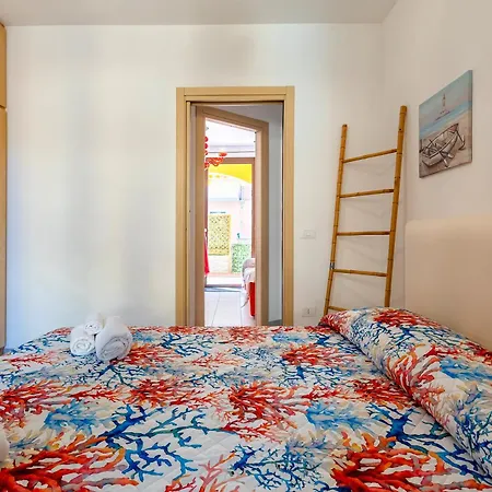 Petra Maris * 카스텔사르도